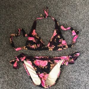 RARE Betsey Johnson Romanic Bikini